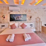 Saribelen 2 Bedroom Secluded With Private Pool Hot Tub Villa Kalkan