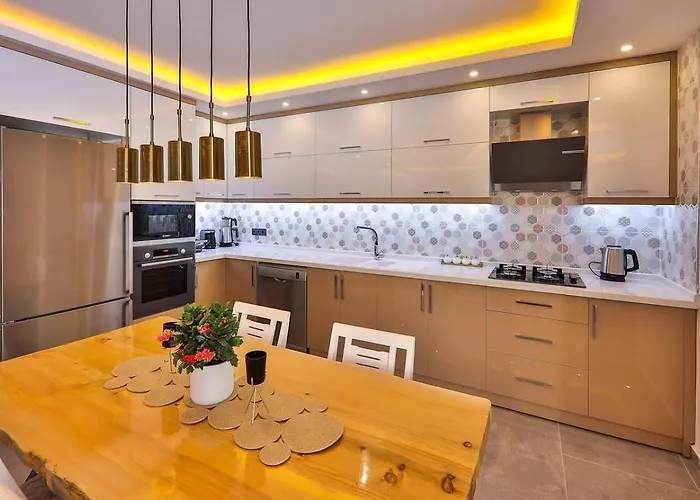 Saribelen 2 Bedroom Secluded With Private Pool Hot Tub